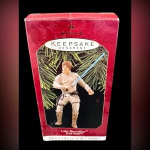 PRE OWNED Hallmark Keepsake Christmas Ornament Star Wars Luke Skywalker 1997